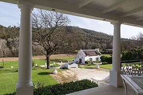 The Doolhof Country House