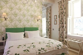 The Doolhof Country House