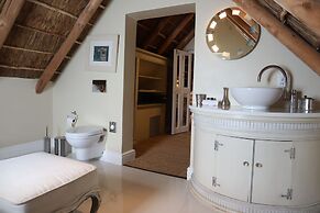 The Doolhof Country House