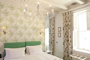 The Doolhof Country House