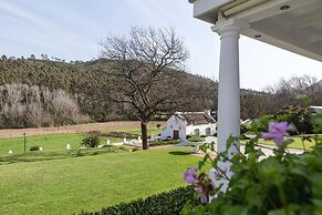 The Doolhof Country House