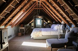 The Doolhof Country House