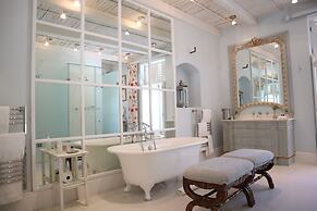 The Doolhof Country House