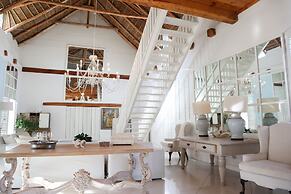 The Doolhof Country House