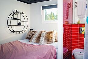 Golden Circle Truck Hotel