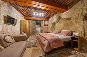 Belenus Cave Hotel
