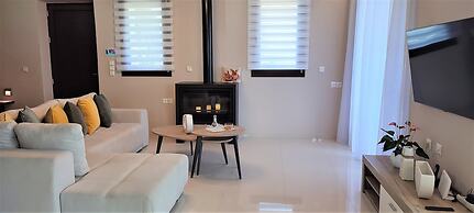 Villa ArGia with private pool & sea view