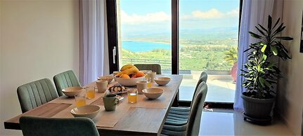 Villa ArGia with private pool & sea view