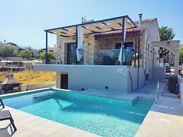 Villa ArGia with private pool & sea view