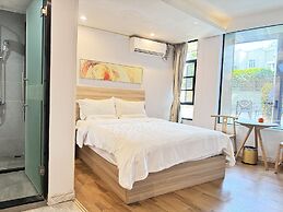 Zhuhai Dreamers Capsule Hotel