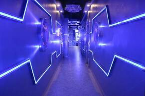 Zhuhai Dreamers Capsule Hotel