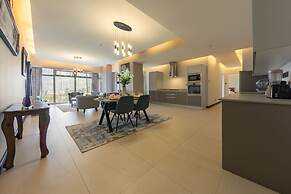 Lux Suites Le marc Luxury Apartments