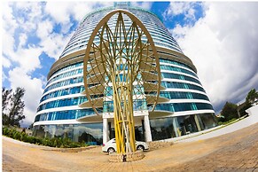 Lux Suites Le marc Luxury Apartments