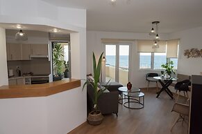 Koules Sea View City Apartment