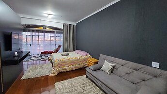 Amplo estudio proximo ao BOS em Sorocaba