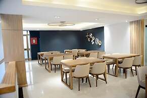 Mazeki Addis Boutique Hotel