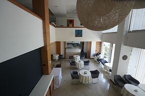 Mazeki Addis Boutique Hotel