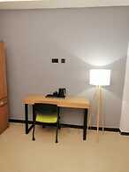 Mazeki Addis Boutique Hotel