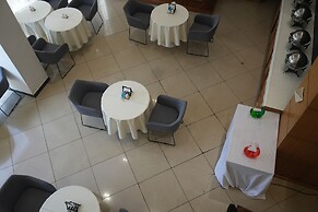 Mazeki Addis Boutique Hotel