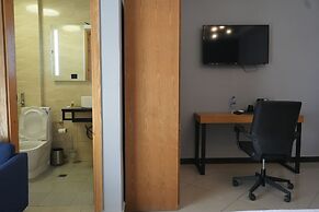 Mazeki Addis Boutique Hotel