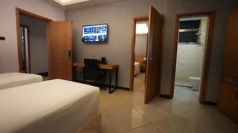Mazeki Addis Boutique Hotel