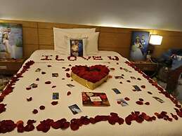Mazeki Addis Boutique Hotel