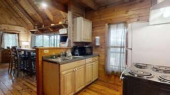 Pop's Perch 2 Bedroom Cabin by RedAwning
