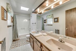 Ruidoso Cabin ~ 2 Mi to Alto Lake!