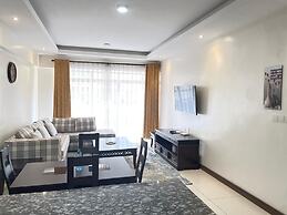 Lux Suites Silverstone  Apartments