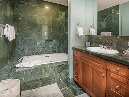 Mccoy Peak Lodge #107 1 Bedroom Condo by RedAwning