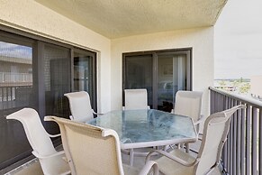 Sandy Shores Condo Across From Johns Pass!