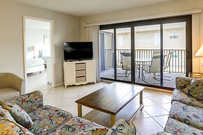 Sandy Shores Condo Across From Johns Pass!