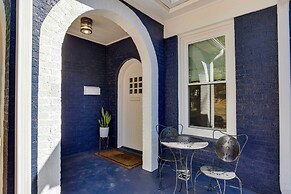 Walkable Tyler House w/ Deck: 1/2 Mi to Downtown!