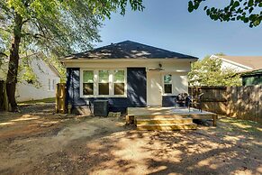 Walkable Tyler House w/ Deck: 1/2 Mi to Downtown!