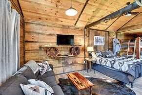 Quaint Abbeville Cabin Studio w/ Gas Grill!