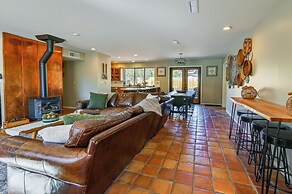Idyllic Flagstaff Vacation Home: 3 Mi to Downtown!
