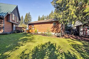 Pet-friendly Kent Vacation Rental, Walk to Lake!