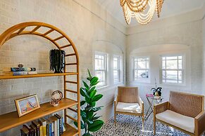 Walk to Dtwn: 'tyler Tudor' w/ Backyard