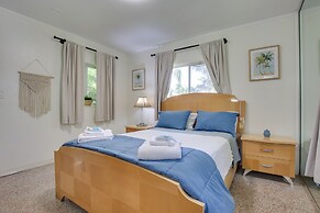 Walk to Ocean: Chic Deerfield Beach Cottage!