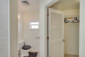 Crescent City Home w/ Hot Tub: Half-block to Beach