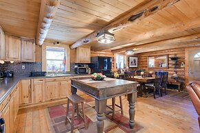 Philipsburg Log Cabin - Direct Bike Park Access!