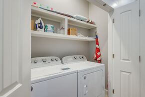 Galveston Home w/ Outdoor Shower: Steps to Beach!