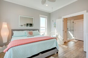 Galveston Home w/ Outdoor Shower: Steps to Beach!
