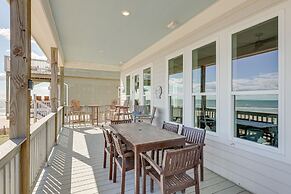 Galveston Home w/ Outdoor Shower: Steps to Beach!