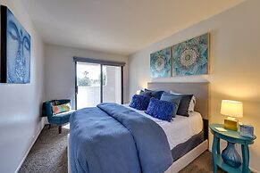 Pet-friendly Rancho Mirage Townhome w/ Pool!