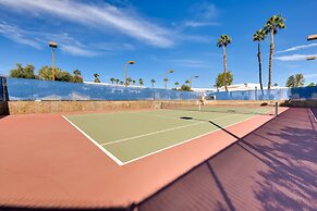 Pet-friendly Rancho Mirage Townhome w/ Pool!
