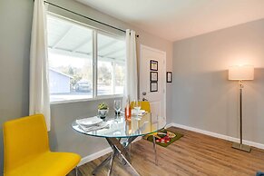 Waterfront Mariposa Hideaway: Hot Tub & Mtn Views!