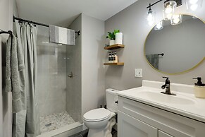 Waterfront Barrington Estate With Hot Tub!