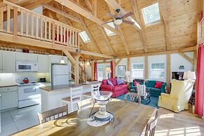 Frye Island Family Cabin With Lake & Beach Access!