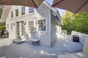 Frye Island Family Cabin With Lake & Beach Access!